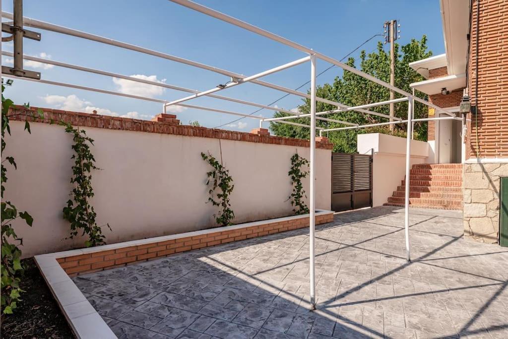 Villa La Casa De Ines à Alcalá de Henares Extérieur photo
